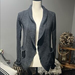 Anthropologie Silence + Noise Charcoal Turtleneck Sweater